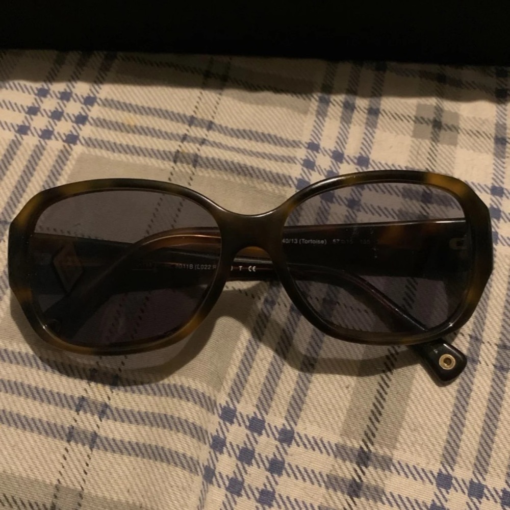 Coach sunglasses- brown
